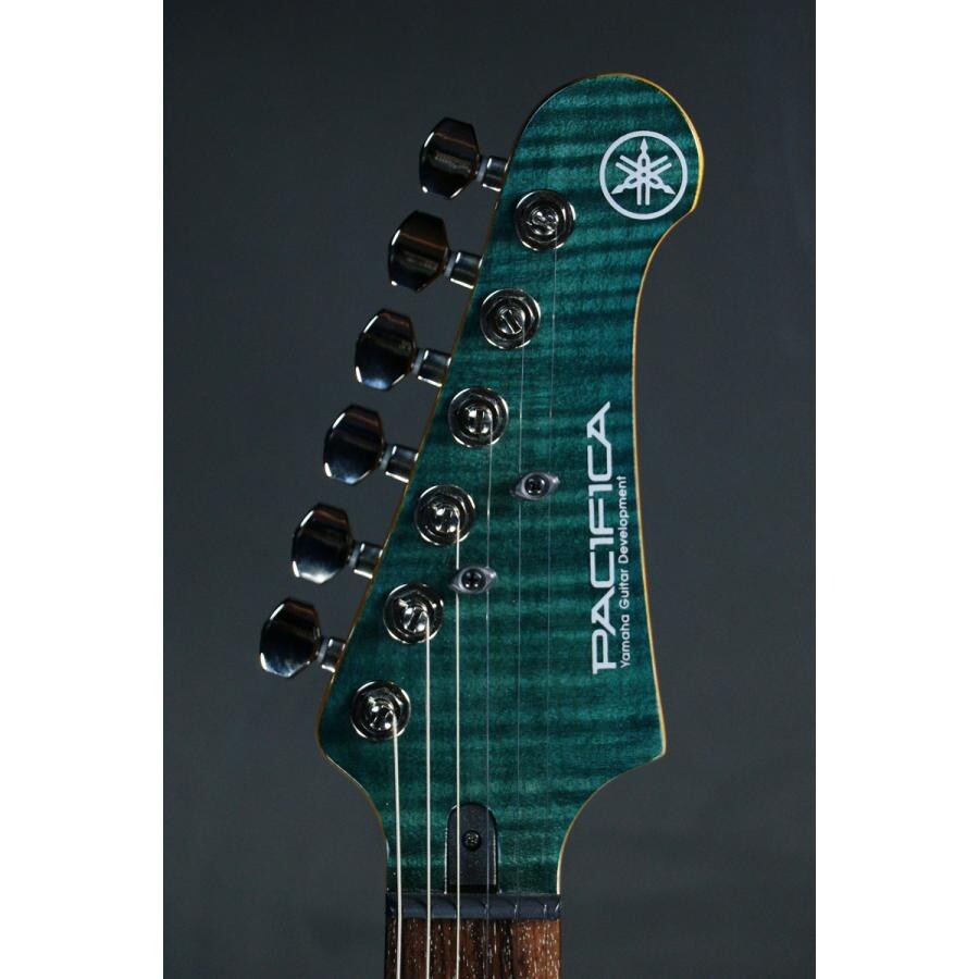 YAMAHA Electric bass guitar Pacifica 612 VII FM Indigo Blue