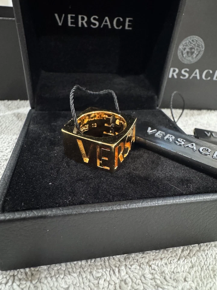 Позолоченное латунное кольцо с логотипом медузы Versace размер 6 - Изображение 3 из 4