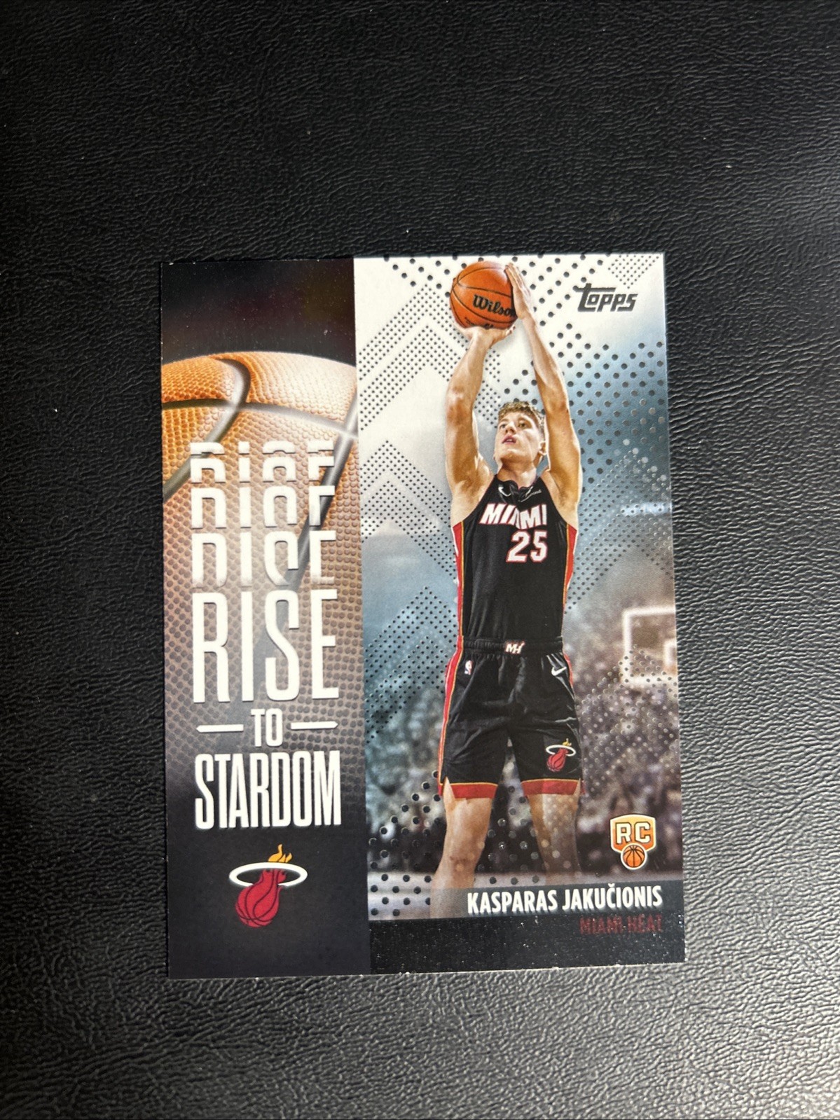 2025 Topps Flagship Basketball Kasparas Jakucionis RC Rise To Stardom Heat 