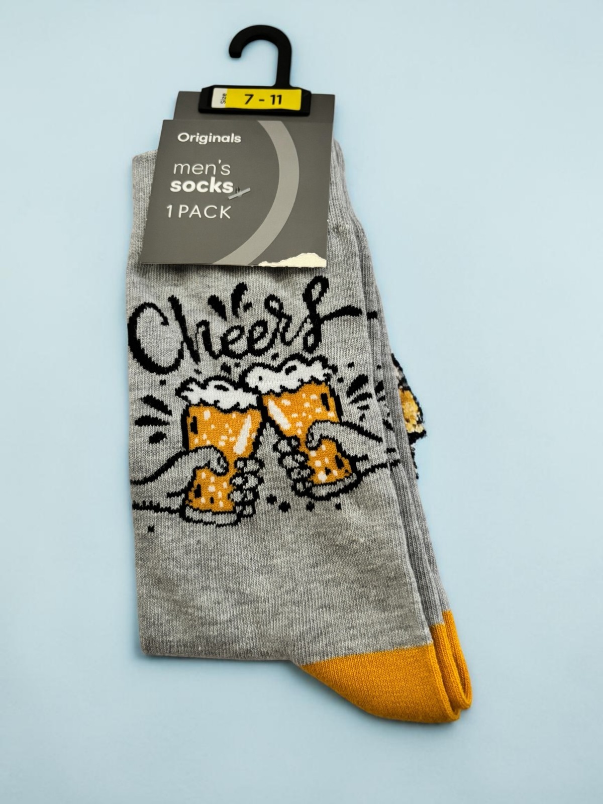 Men’s Novelty Socks Size 7-11 Cheers with Beers design fathers day socks NEW