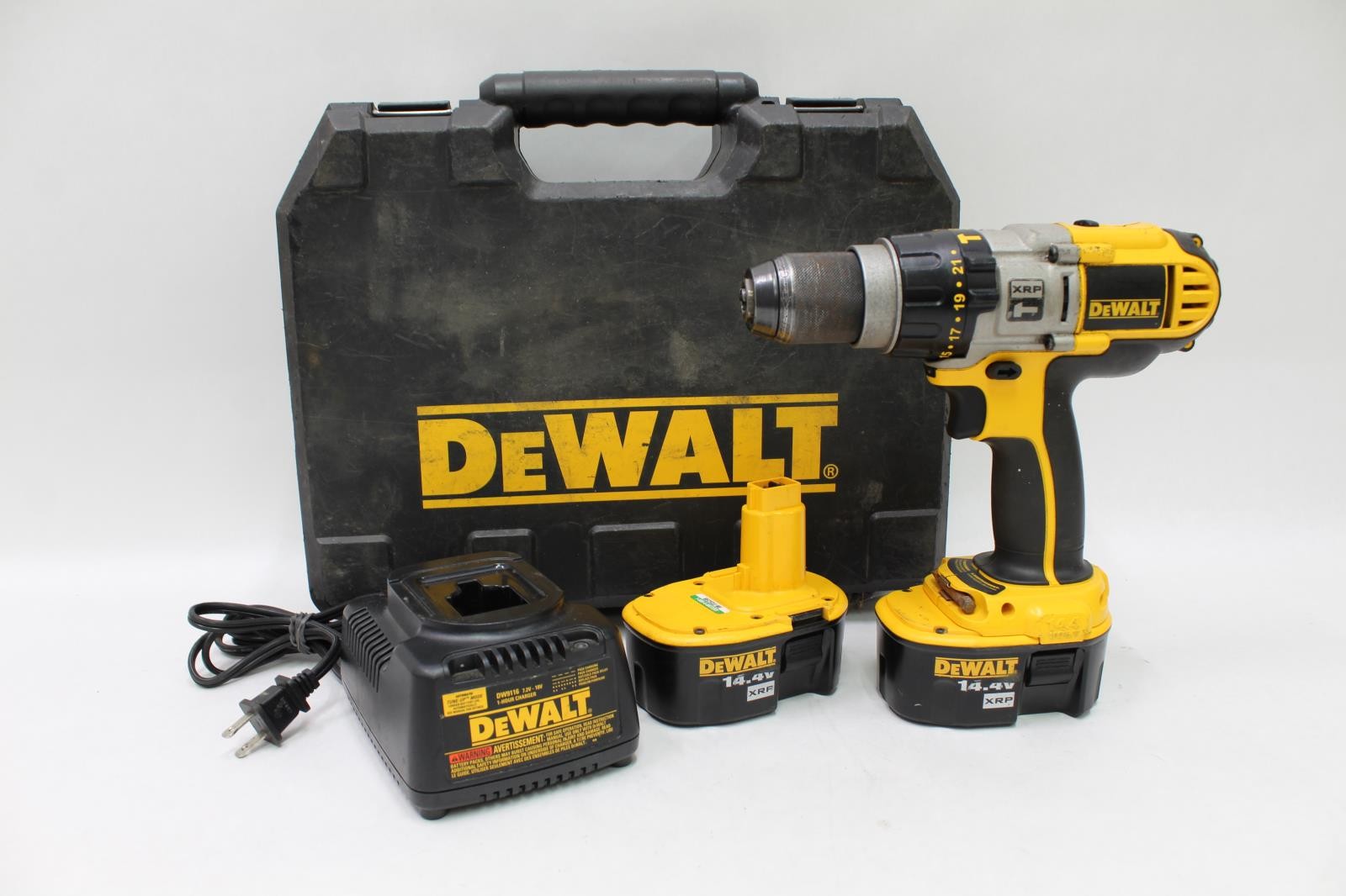 DEWALT DCD930 14.4V XRP 1/2" Drill/Driver/Hammer Drill Kit w/ 2 Batteries