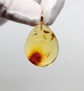 Authentic Genuine Baltic Amber Multicolor Gold Plated 18k Pendant 5g
