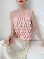 Brand New Casual T-shirt Round Neck Sleeveless Vest Pleated Top