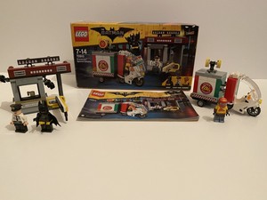 scarecrow special delivery