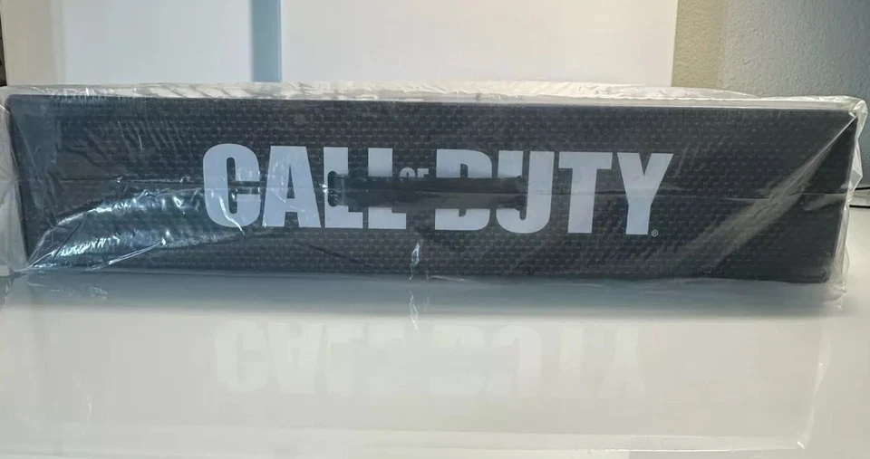 Call of Duty Two Battle Drones RC Rechargeable Quadcopter with 2 Remote Controls - Image 4 of 4