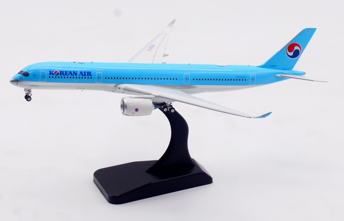 Aviation 1:400 KOREAN AIR Airbus A350-900 Diecast Aircraft