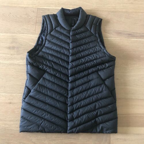 Lululemon Vest Mens Medium Black Quilted Puffer Nylon Grey Goose Down Outdoor
