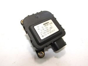 Audi A6 C5 Stellmotor Klima Heizung heater flap actuator 0132801125 4b1820511d