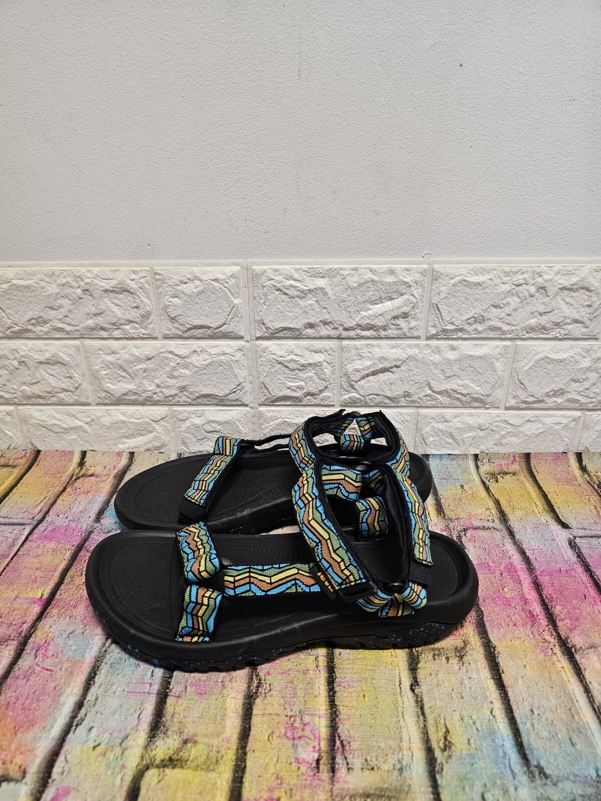 Sandalias de senderismo Teva Hurricane XLT 2 Reino Unido 8 para hombre PVP £ 70 segmentos negras