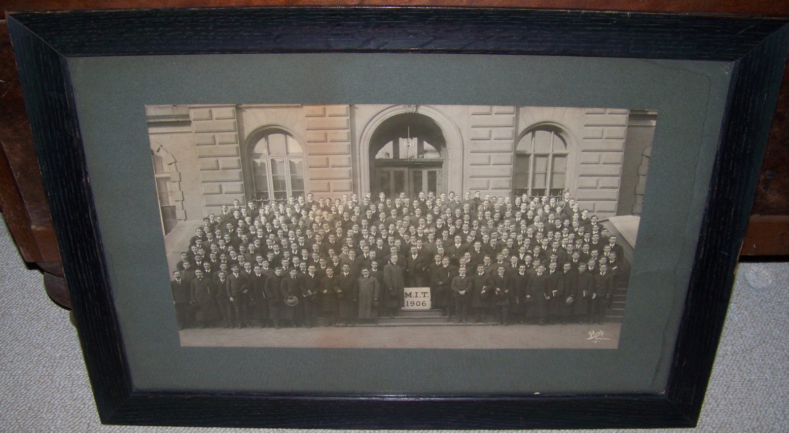 Picture 1 of 6