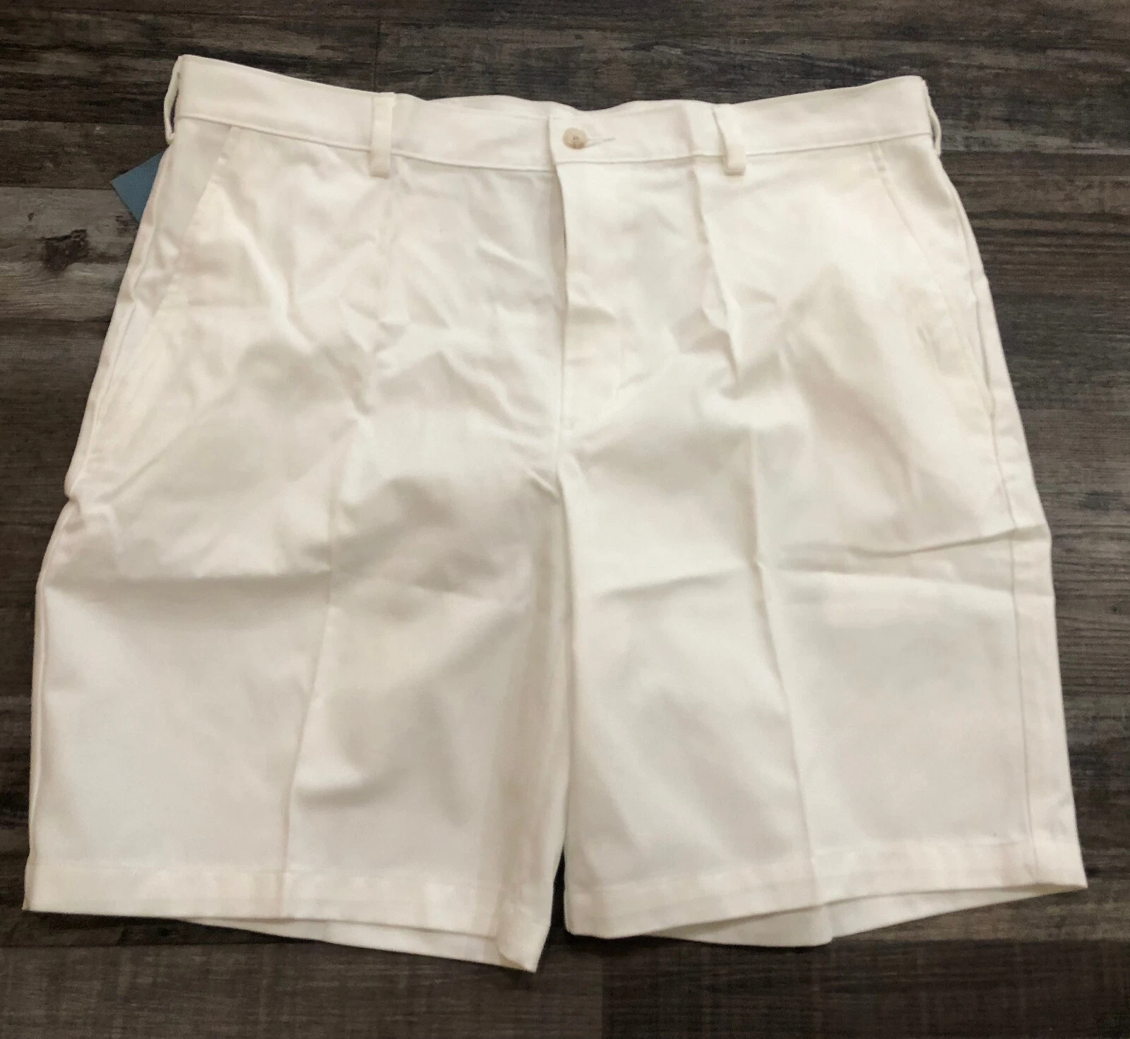 Jos A Bank Mens Size 38 White Stay Cool Casual Chino Shorts New with $90 Tags