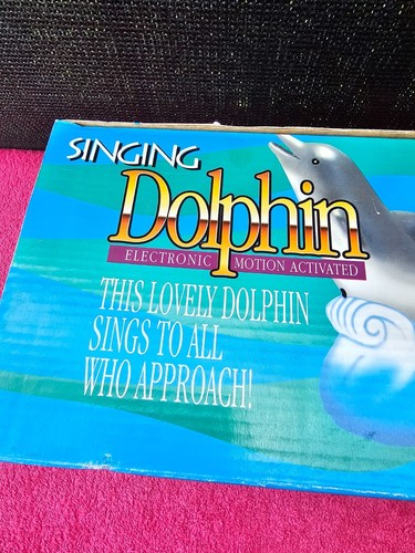 Singing Dolphin Electronic Motion Activated In Original Box - Picture 10 of 10
