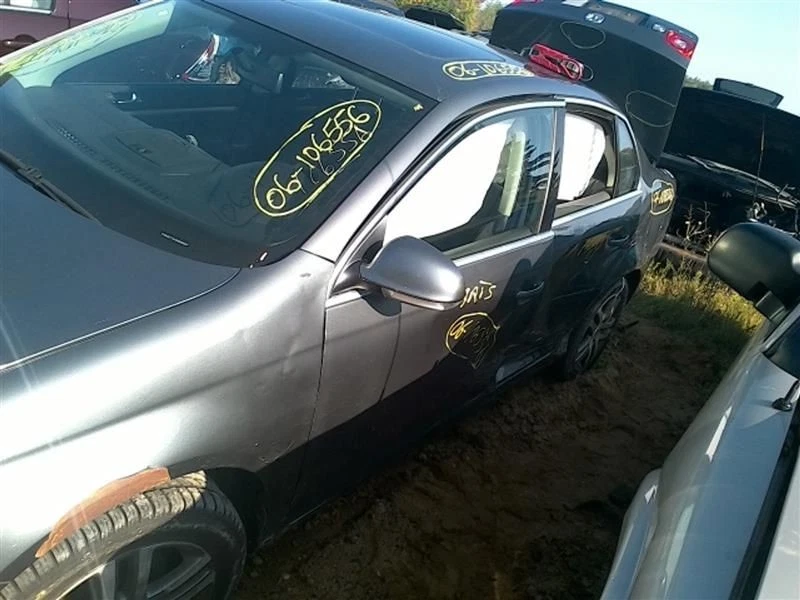 Condensador CA compatível com 06-07 AUDI A3 10115558 - Imagem 2 de 4