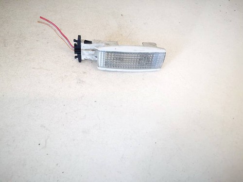 3b0947113 Innenraumleuchte Leseleuchte  Volkswagen Golf DE1989833-35