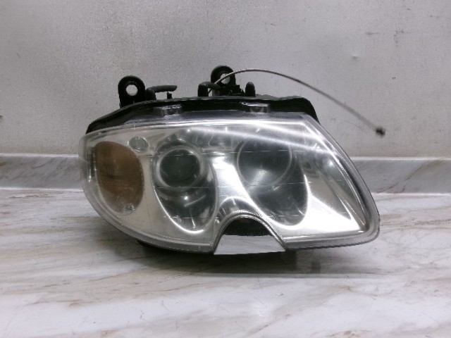 190846 03 to 07 Maserati Quattroporte Right Headlight Head Light Lamp XENON