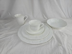 Wedgwood Strawberry and Vine | eBay