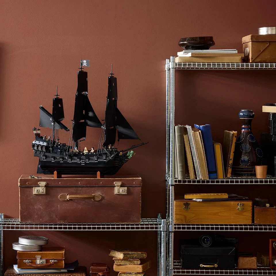 LEGO 10365 ICONS Captain Jack Sparrow’s Pirate Ship Brand New Sealed - image 4 of 4