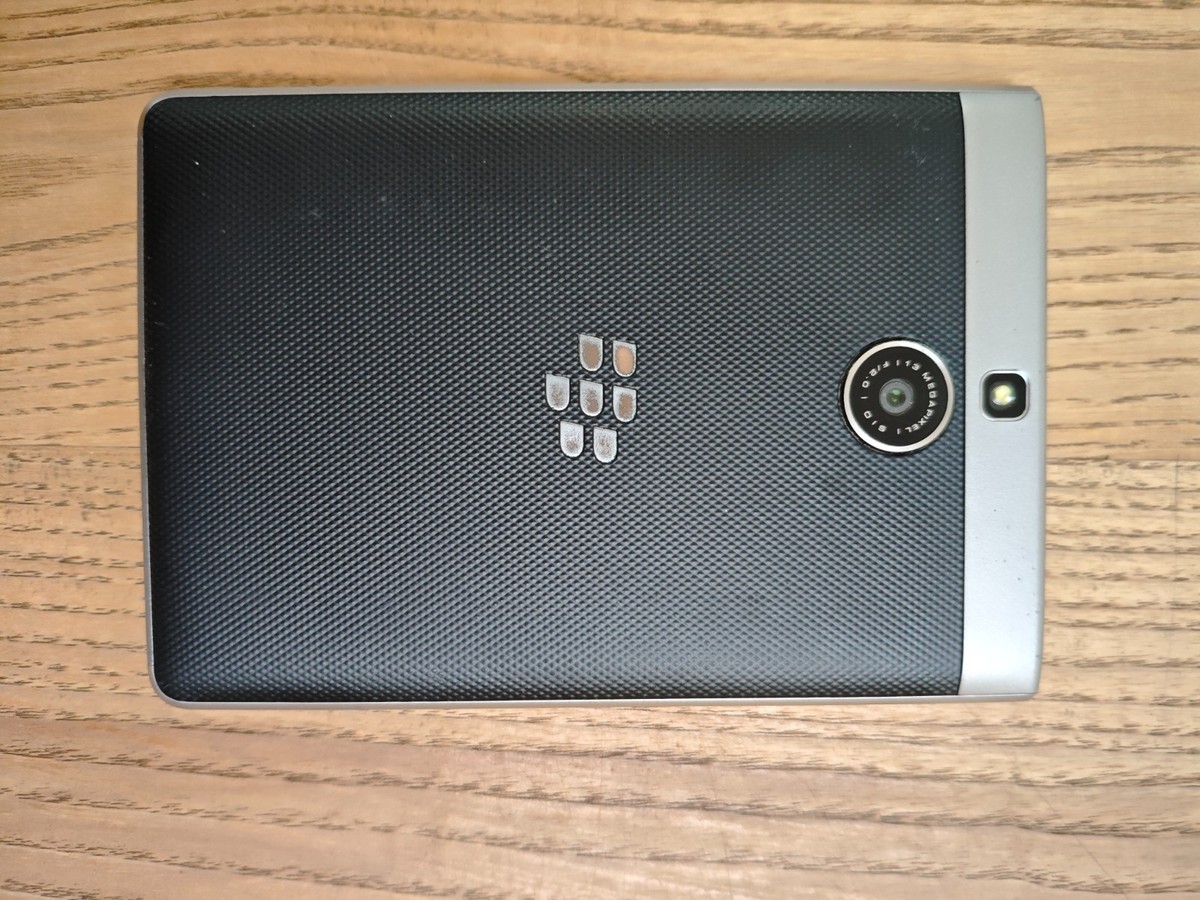BlackBerry Passport - 32 GB - Silver (Unlocked) for sale online | eBay