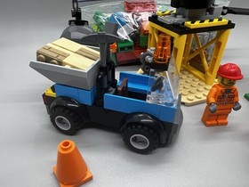 LEGO Juniors 10667 Construction Site &ndash; Complete Set with Minifigure