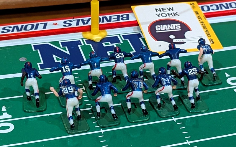 12 Tudor Electric Football "HOGLEG" GIANTS DJ/BS VTG Tm/Replacement Plyrs + Stkr