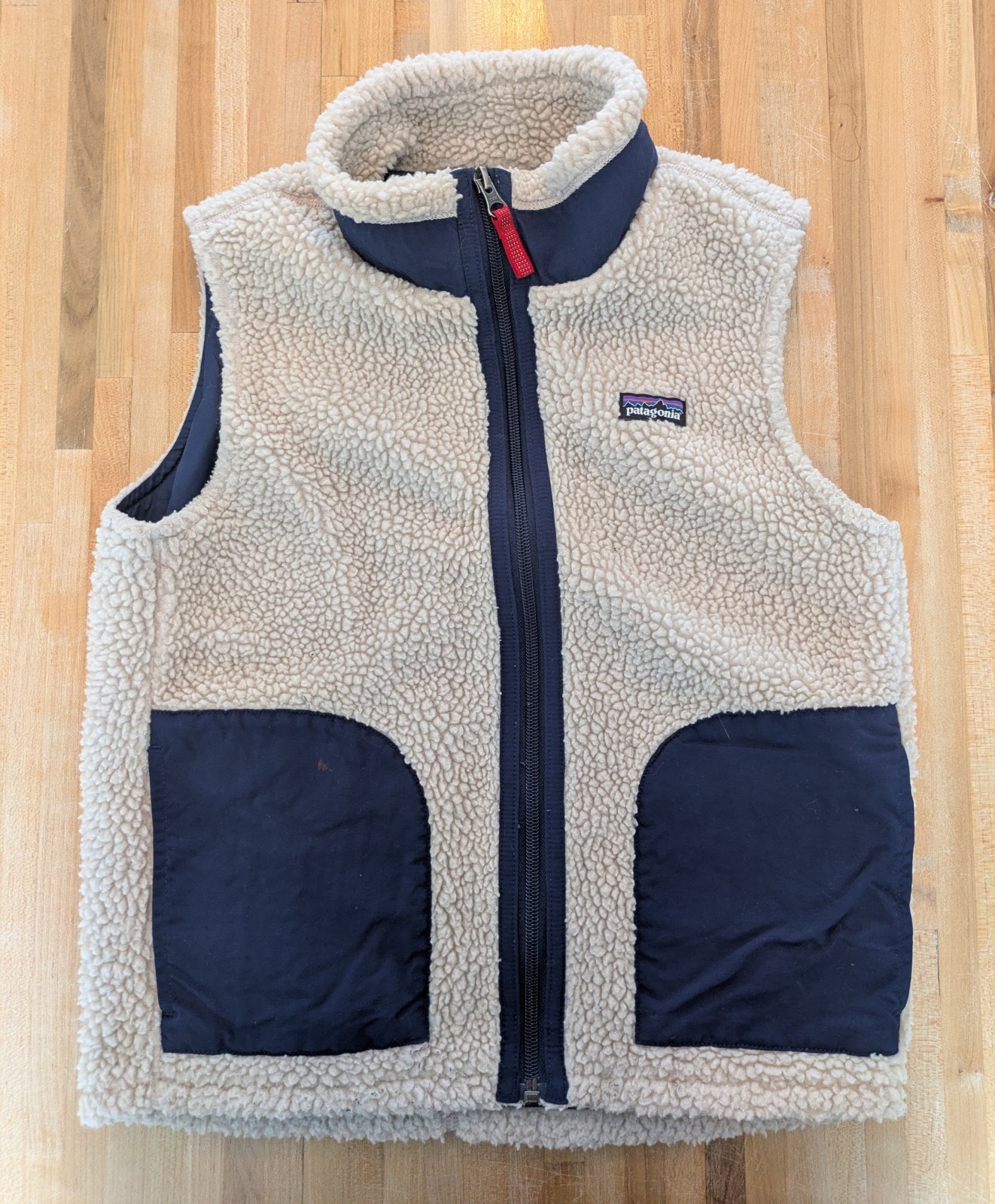 Patagonia Retro-X Vest Kid's size M (10)
