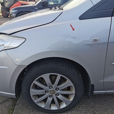 Mazda 5 CR Kotflügel Fender Seitenwand vorn links 22V Sunlight Silver Met DELLE