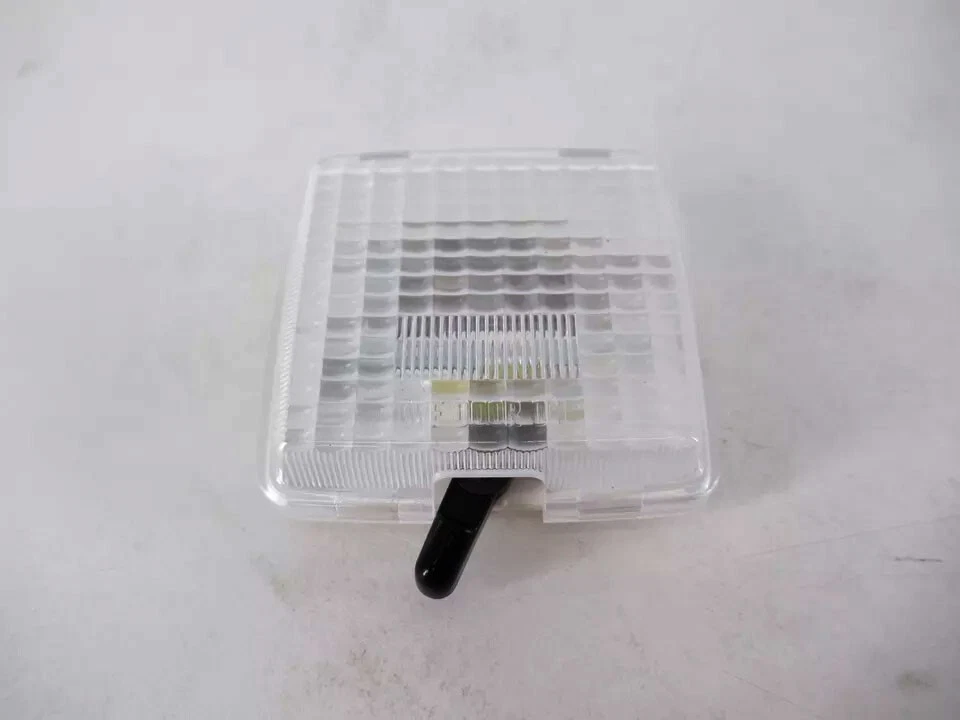 Mazda OEM Interior Dome Light BG62-51-310A for 1987-1993 B2200 & B2600 - Image 4 of 4