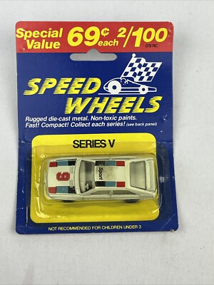 Speed Wheels Series V - Sport Car NEW ON CARD