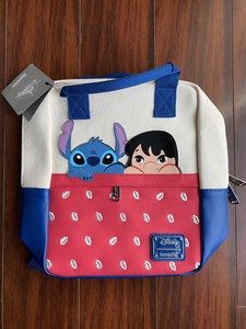 loungefly disney store