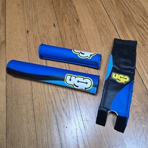Jeu De Pads UGP Mid School Pour BMX - Coussinets De Protection - Occasion Bleu