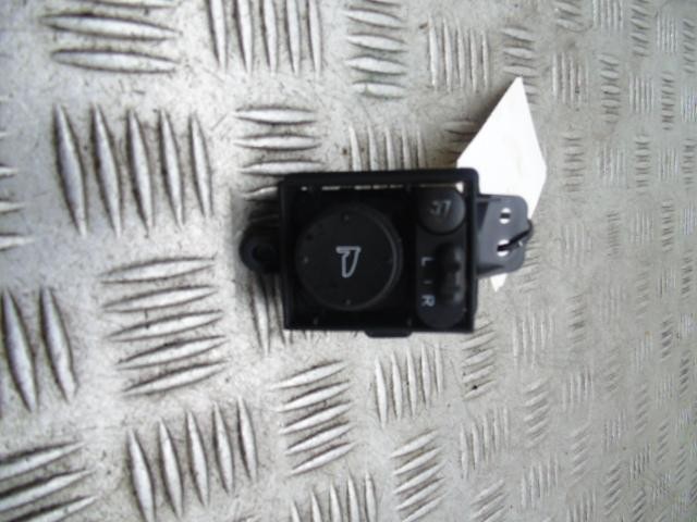 Picture 2 of 8