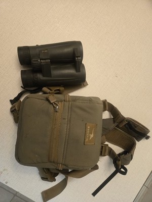Leupold BX-5 Santiam HD 10x42 with marsupial small chest pack