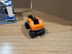 LEGO Racers: Brick Street Getaway (8211) 100% Complete Race Car Building Toys