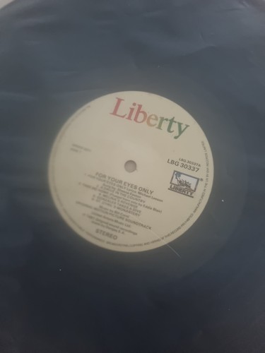 VINTAGE JAMES BOND 007 “FOR YOUR EYES ONLY” SOUNDTRACK LP VINYL Album 33RPM - Foto 8 di 11