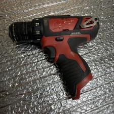 Milwaukee M12 2407-20 12V 3/8in Keyless Drill...
