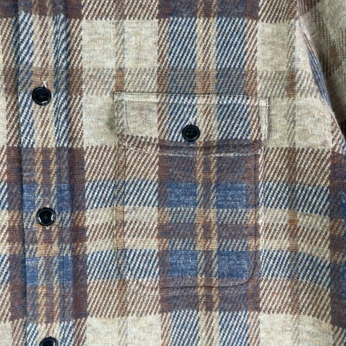 Faherty Legend Sweater Shirt Double Pocket Brown Plaid Men’s Size Medium - Picture 4 of 9