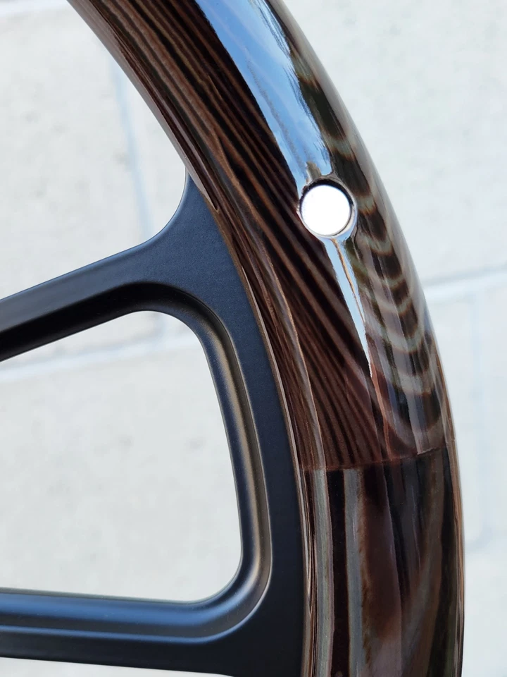 Volante Billet Negro 14" Llama Quemada Oscura Madera de Pino Remaches Aluminio Real Foto 3 de 4