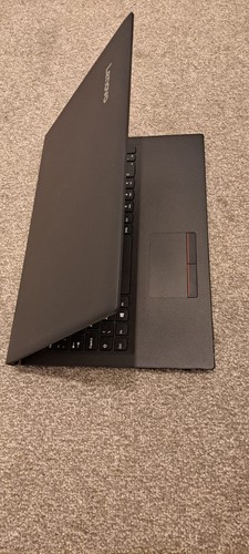 Lenovo V110-15AST With Charger - Afbeelding 3 van 8