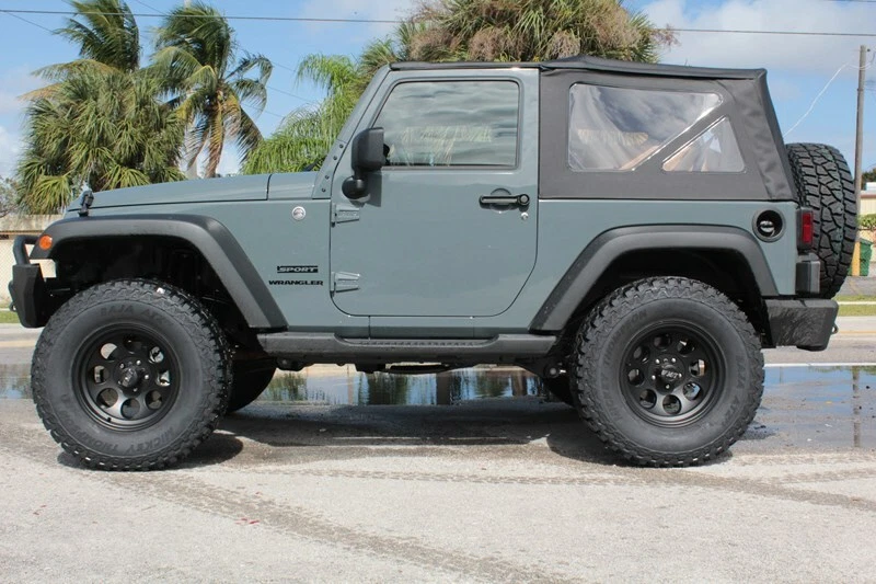 Bilstein 5100 Monotube Gas Shocks Fits 07-17 Jeep Wrangler 4WD w/1.5-3" Lift JK - Image 4 of 4