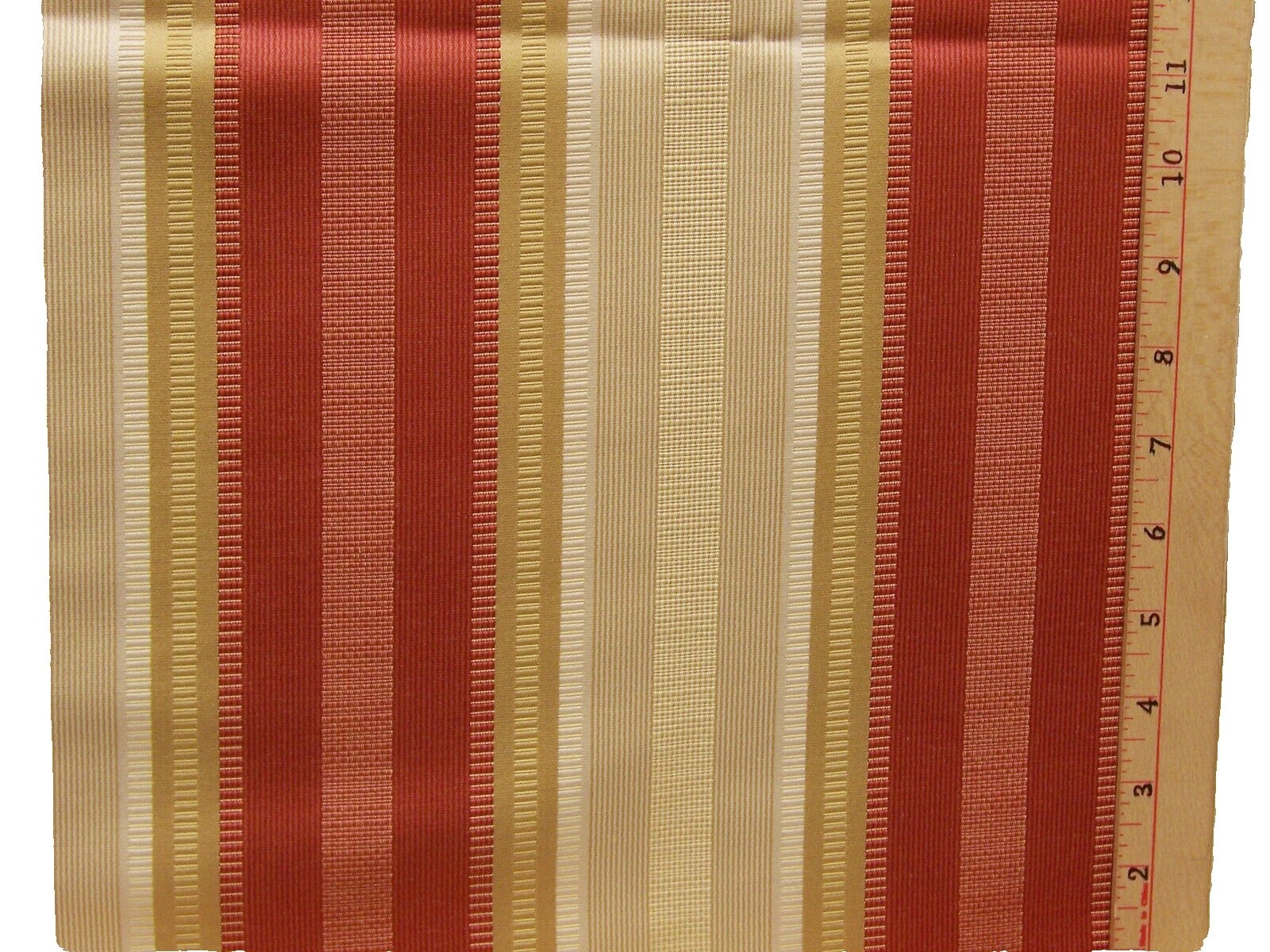 Ткань многоцветная в полоску искусственный шелк