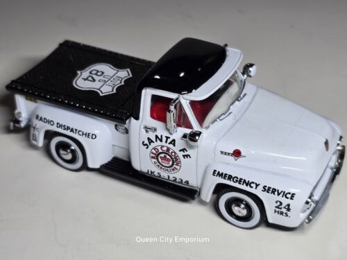 Matchbox 1955 Ford F-100 Pickup Truck Santa Fe Road Service YRS06/B-M 1:43 - Picture 3 of 12