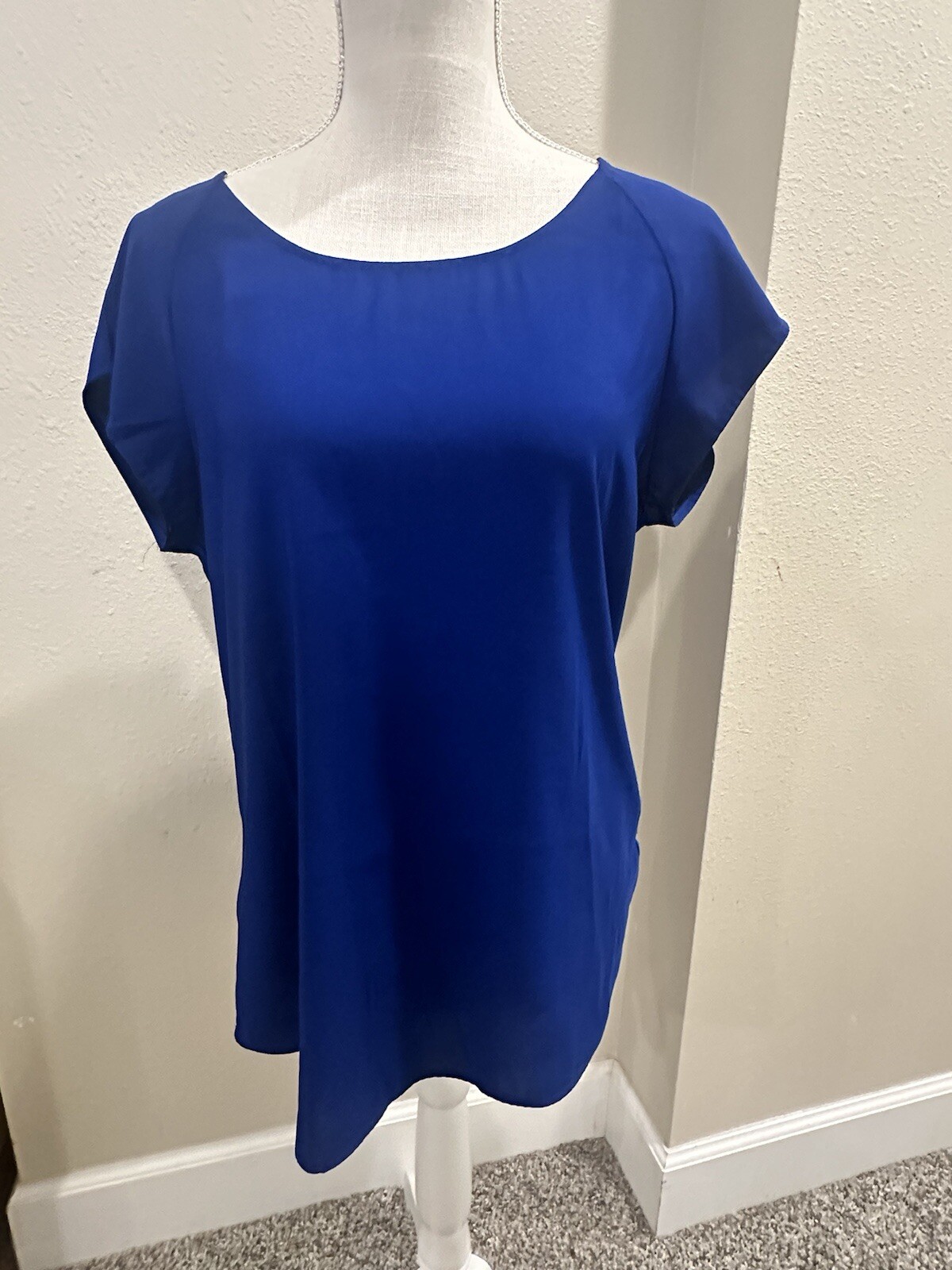 Women's French Connection UK Burgundy V-Neck Long Sleeve Blouse Size Small  - work blouses, image size:1200x1600