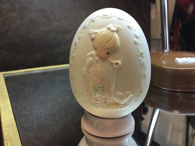Precious Moments 1993 # 528617 Make A Joyful Noise Easter Egg W/ Stand 