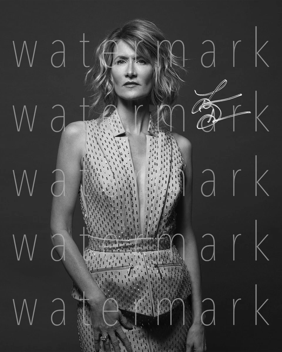 Laura Dern signed sexy hot nude 8X10 photo picture poster autograph RP |  eBay