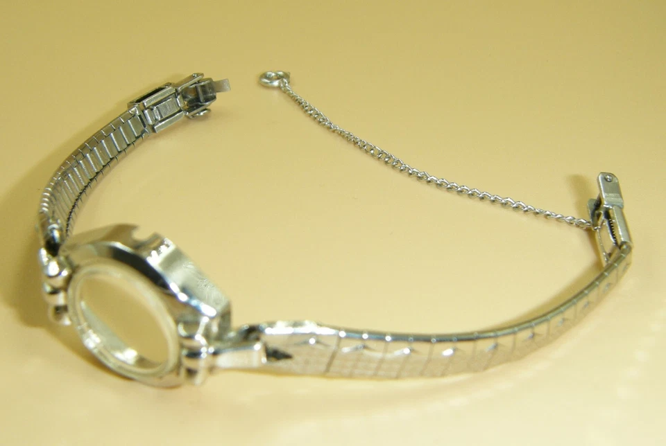 Reloj mecánico vintage MEPA 17J para damas ¡FUNCIONA muy bien! Foto 3 de 4