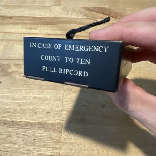 “Vacation fund” piggy bank vintage Copper Bank Safe In Case Of Emergency Ripcord - Picture 9 of 14