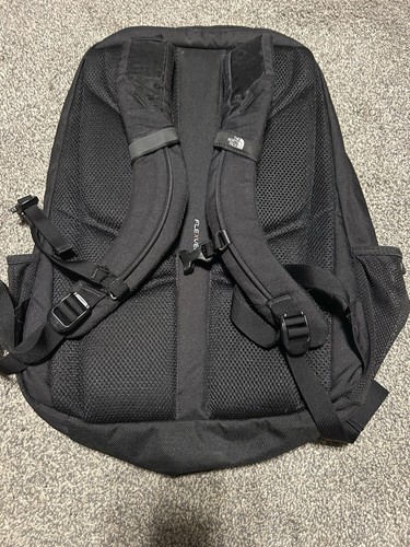 THE NORTH FACE Pivoter Backpack TNF Black Pink Travel Laptop Outdoor - Picture 3 of 8