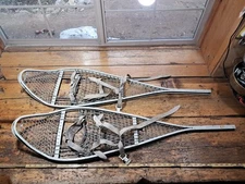 Vintage 46" Tall White Metal MILITARY SNOW SHOES Aluminum Pair Snowshoes Os 1 