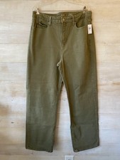NEW Old Navy Green Curvy Extra High-Waisted S...
