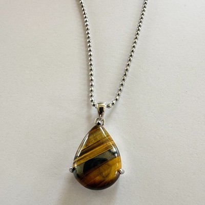 Vintage Amulets Genuine Tiger Eye Teardrop Pendant Sterling Silver 8.5-carat